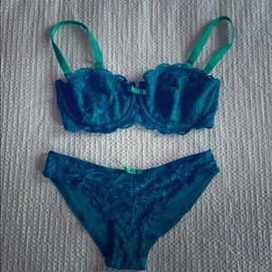 Adore Me lingerie set